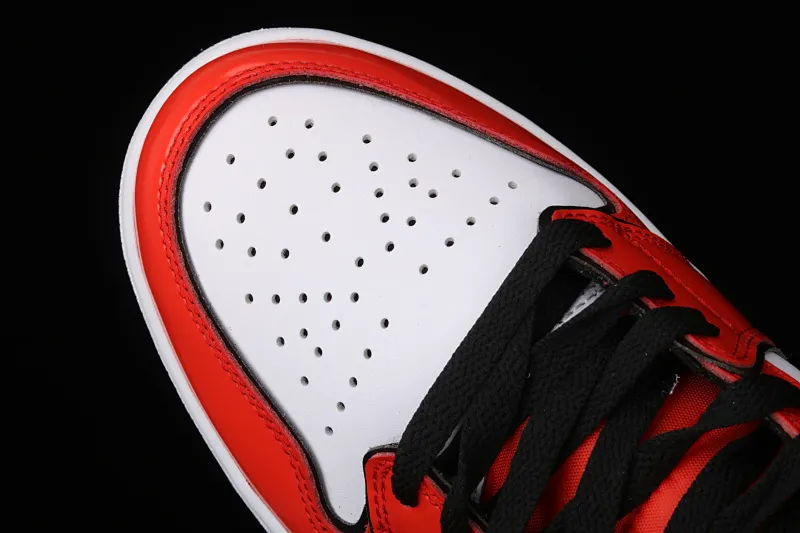 All categories Air Jordan Jordan series basketball shoes Air Jordan 1 Mid Air Jordan 1 Mid AJ1 Joe 1 patent leather orange Zhongbang basketball shoes DD6834-802